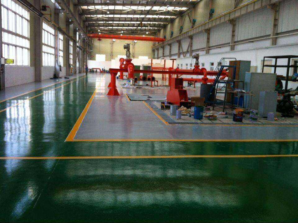 上海彩色防滑路面是兼具